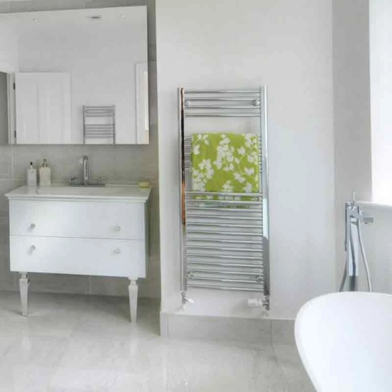 Towelrads Pisa Straight Heated Towel Rail 1200x500mm - Chrome - 140017 4 Towelrads Pisa Straight Heated Towel Rail 1200x500mm - Chrome - 140017 - Image 2